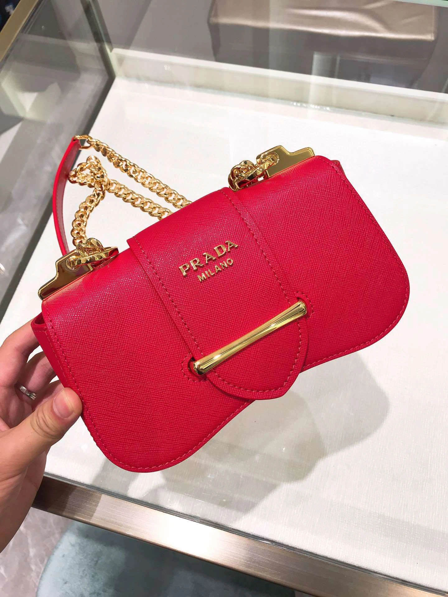 *MOMO--- 1BD219 item : A-B00H2723A