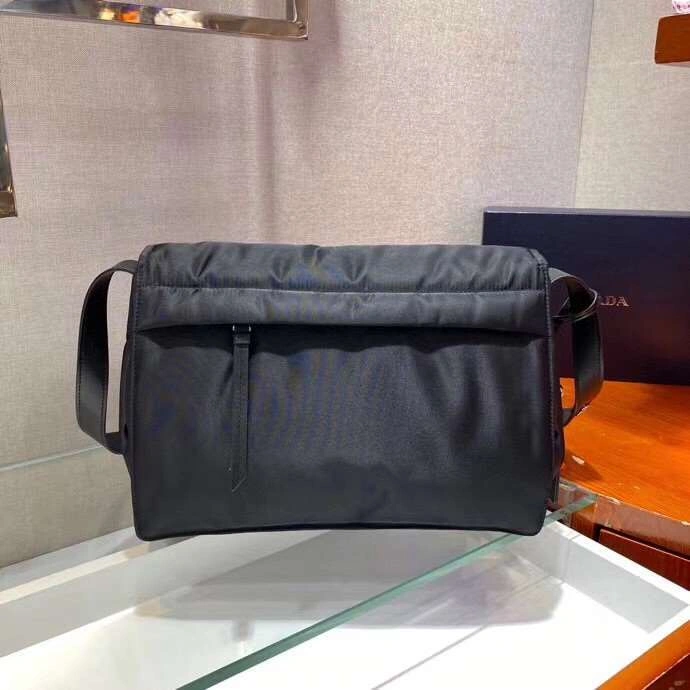 *MOMO--- 1BD255 item : A-B00H3002A