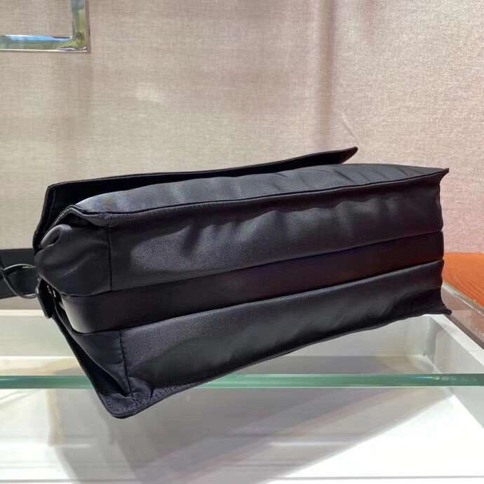 *MOMO--- 1BD255 item : A-B118H3001A