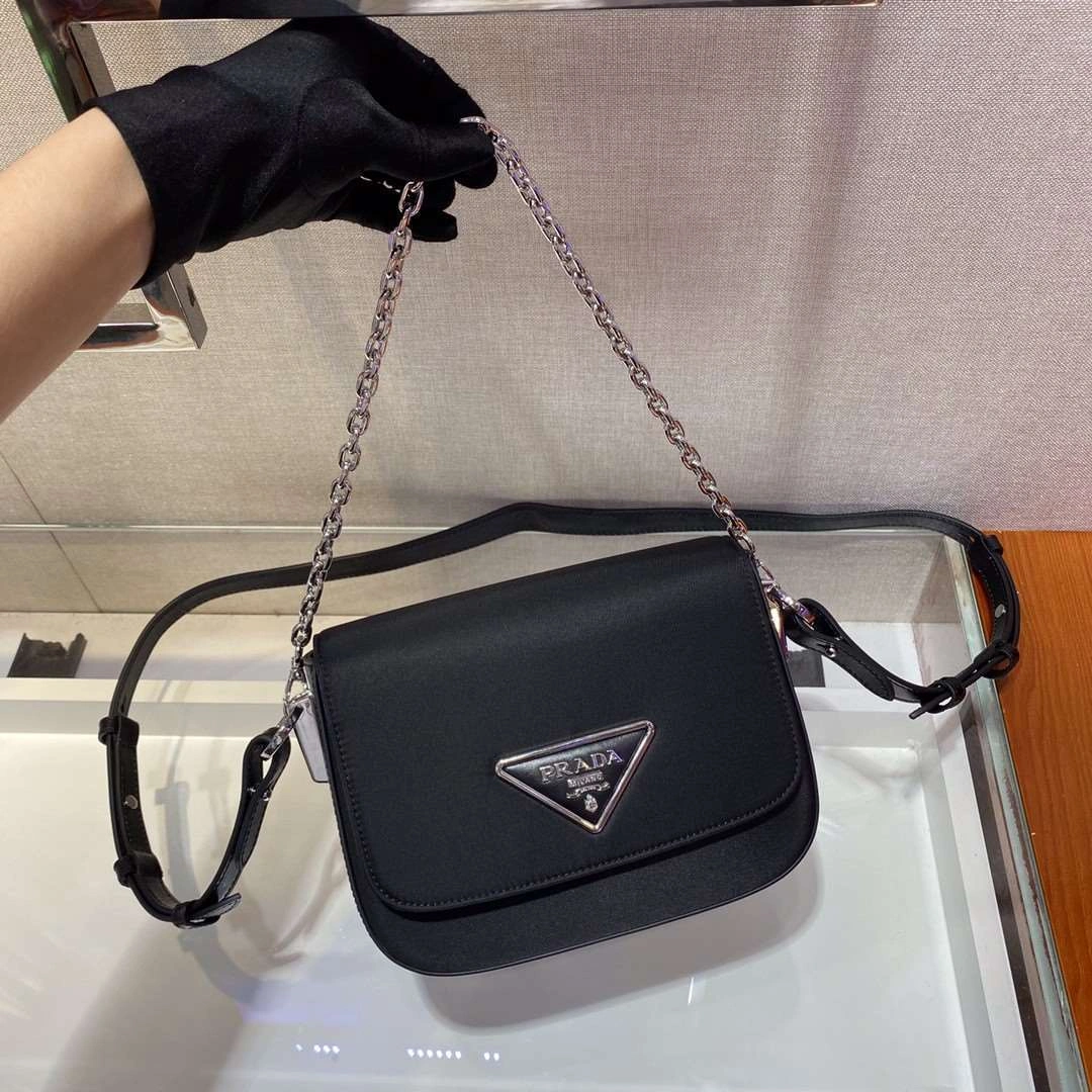 *MOMO--- 1BD263 Calfskin item : A-B00H2553A
