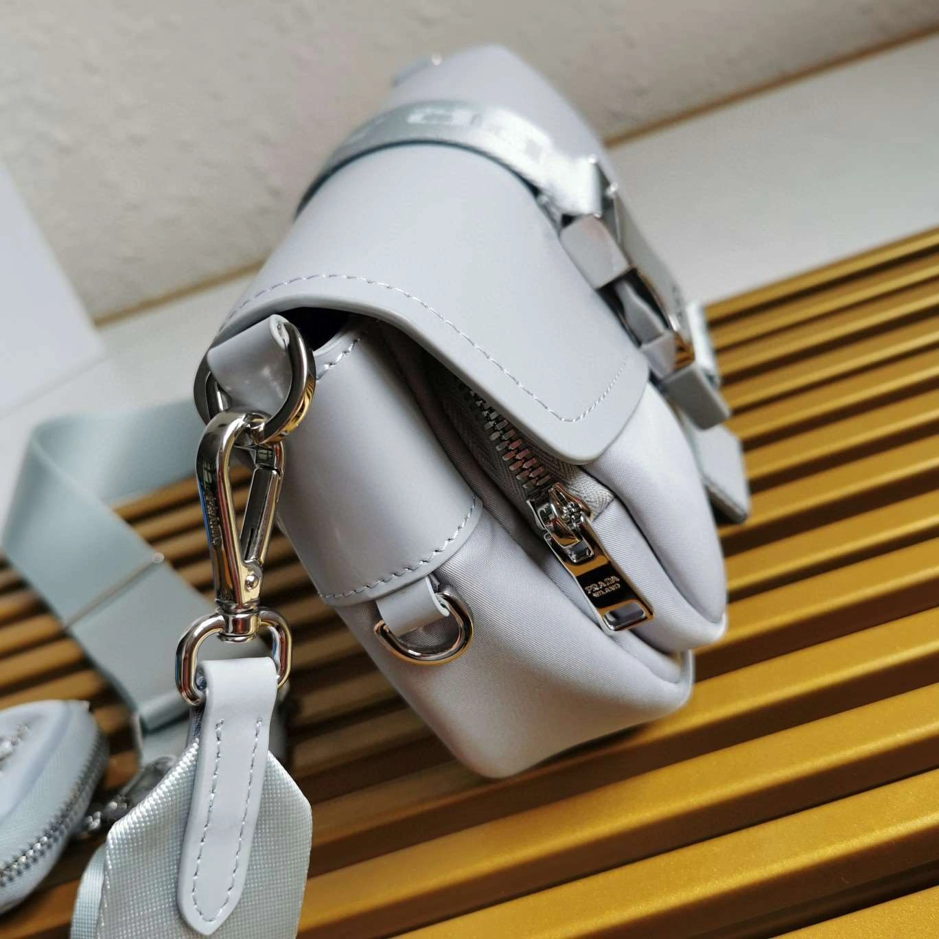 *MOMO--- 1BD295 item : A-B177H2817A