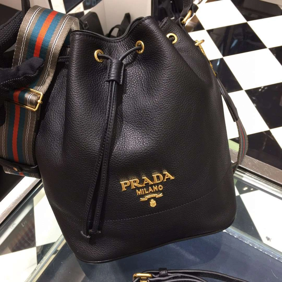 *MOMO--- 1BE018 Calfskin item : A-B00H2471A