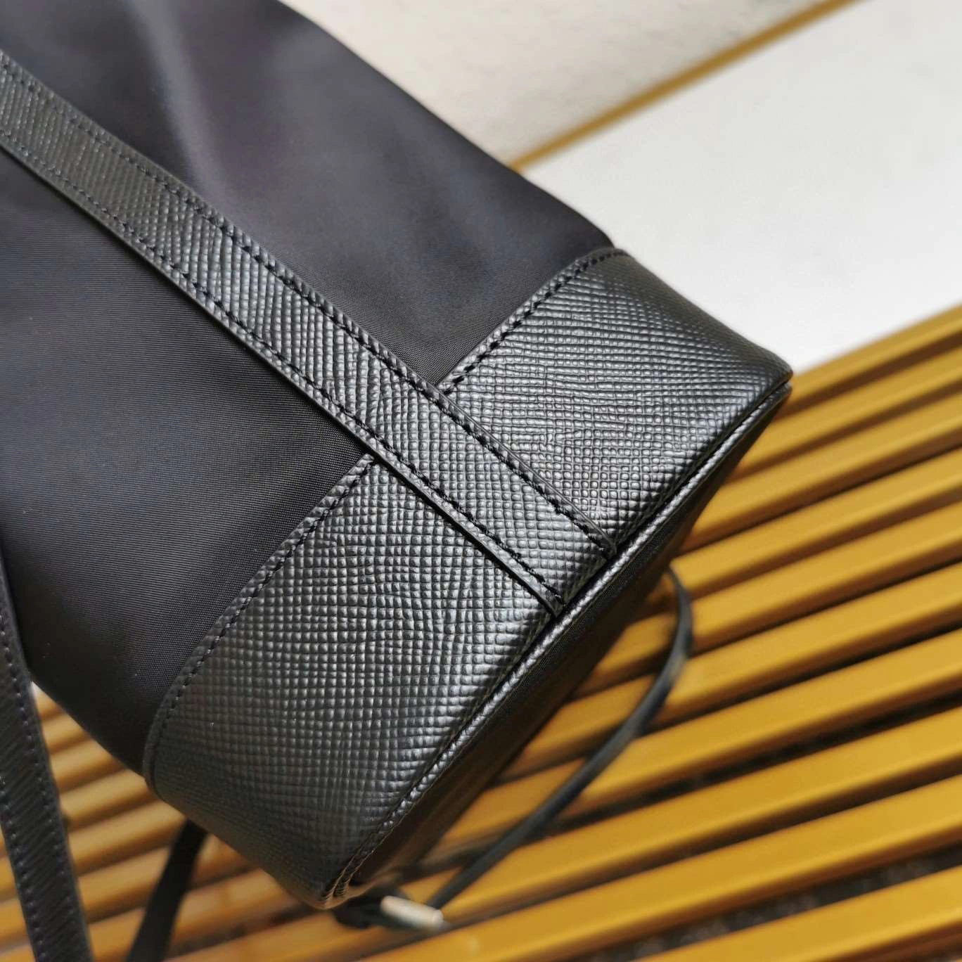 *MOMO--- 1BE055 cowhide item : A-B063H2712A