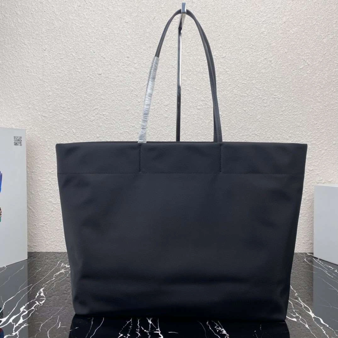 *MOMO--- 1BG107 item : A-B00H2750A