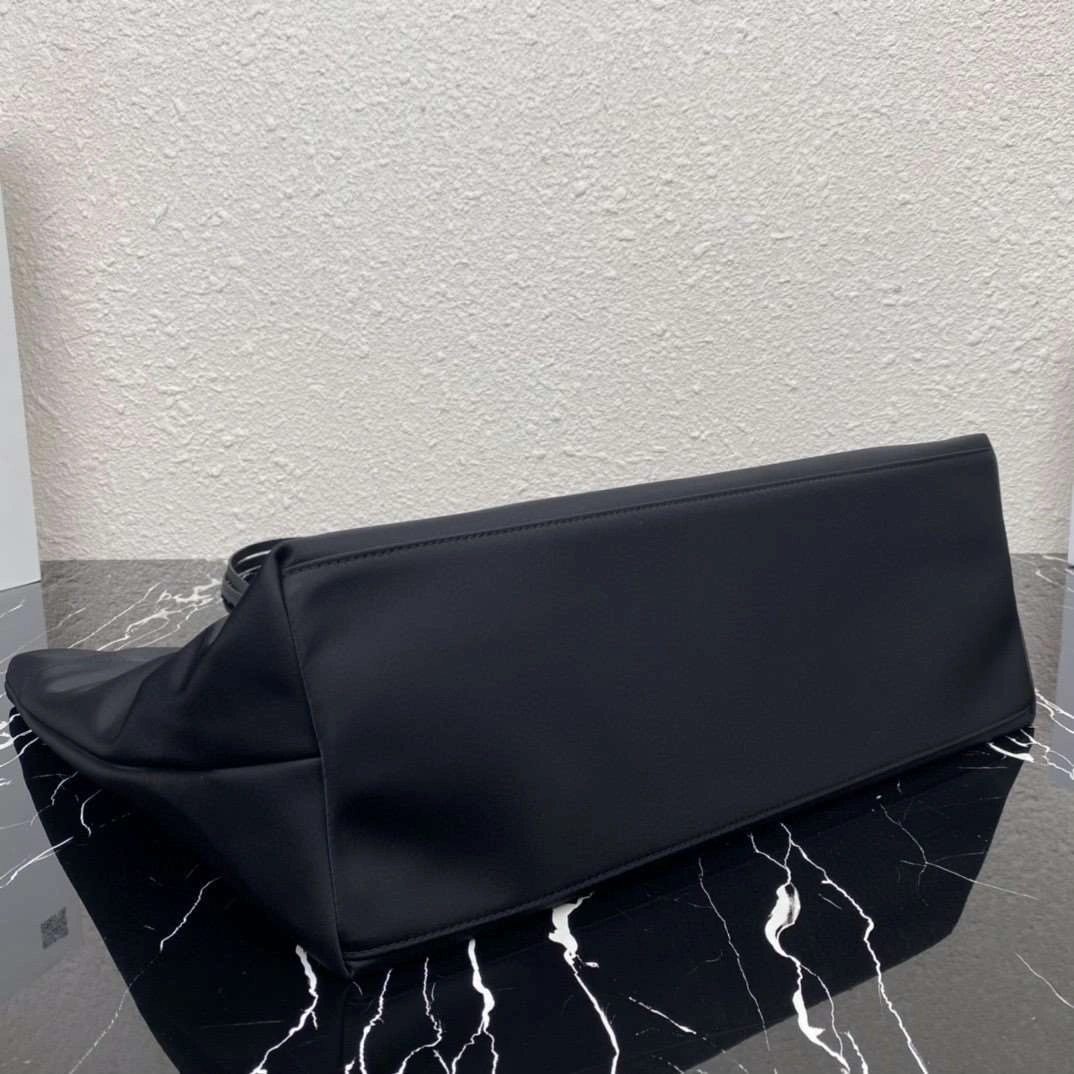 *MOMO--- 1BG107 item : A-B00H2750A