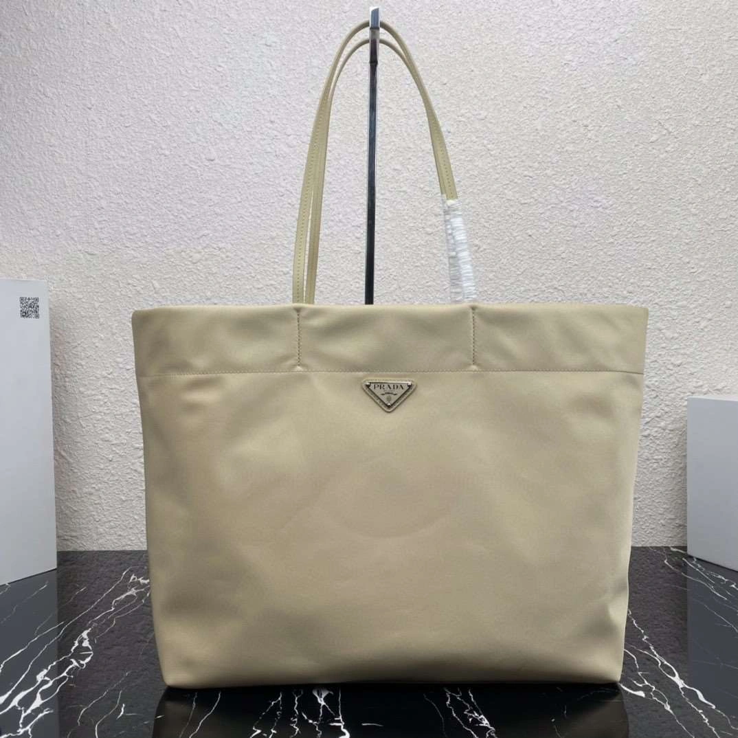 *MOMO--- 1BG107 item : A-B00H2830A