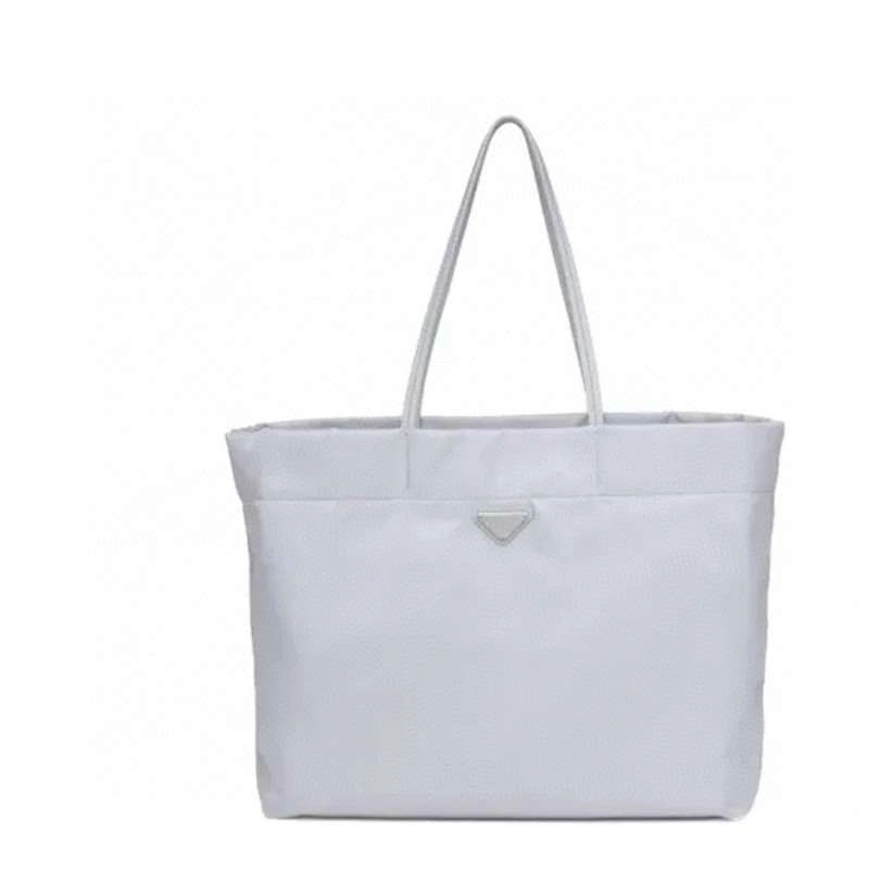 *MOMO--- 1BG107 item : A-B00H2831A