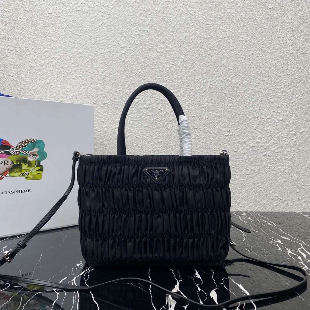 *MOMO--- 1BG321 item : A-B180H3111A