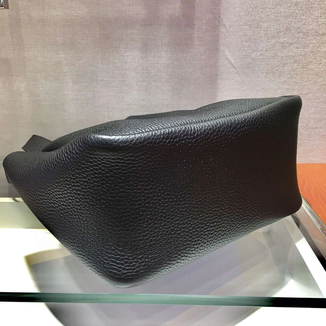 *MOMO--- 1BG335 Calfskin item : A-B00H2530A