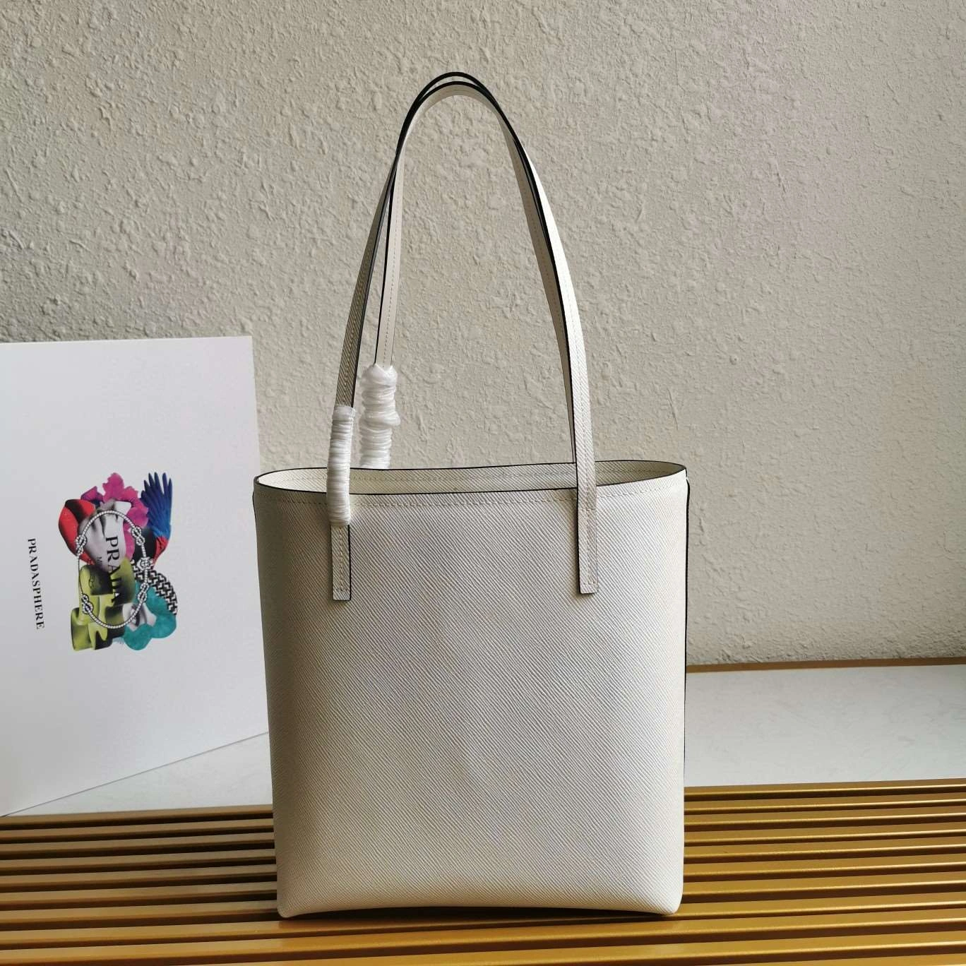 *MOMO--- 1BG342 item : A-B271H2602A
