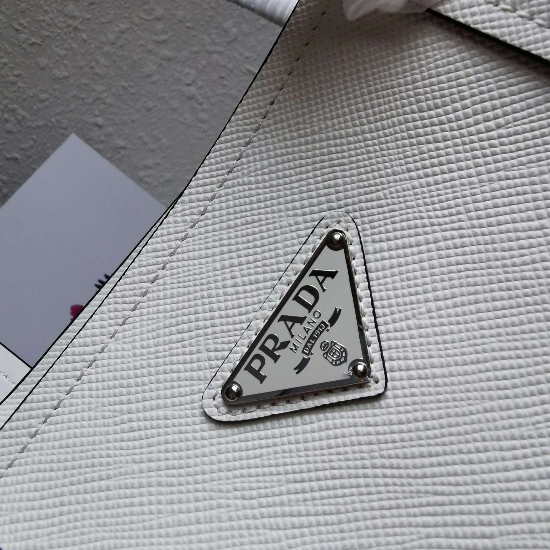 *MOMO--- 1BG342 item : A-B271H2602A