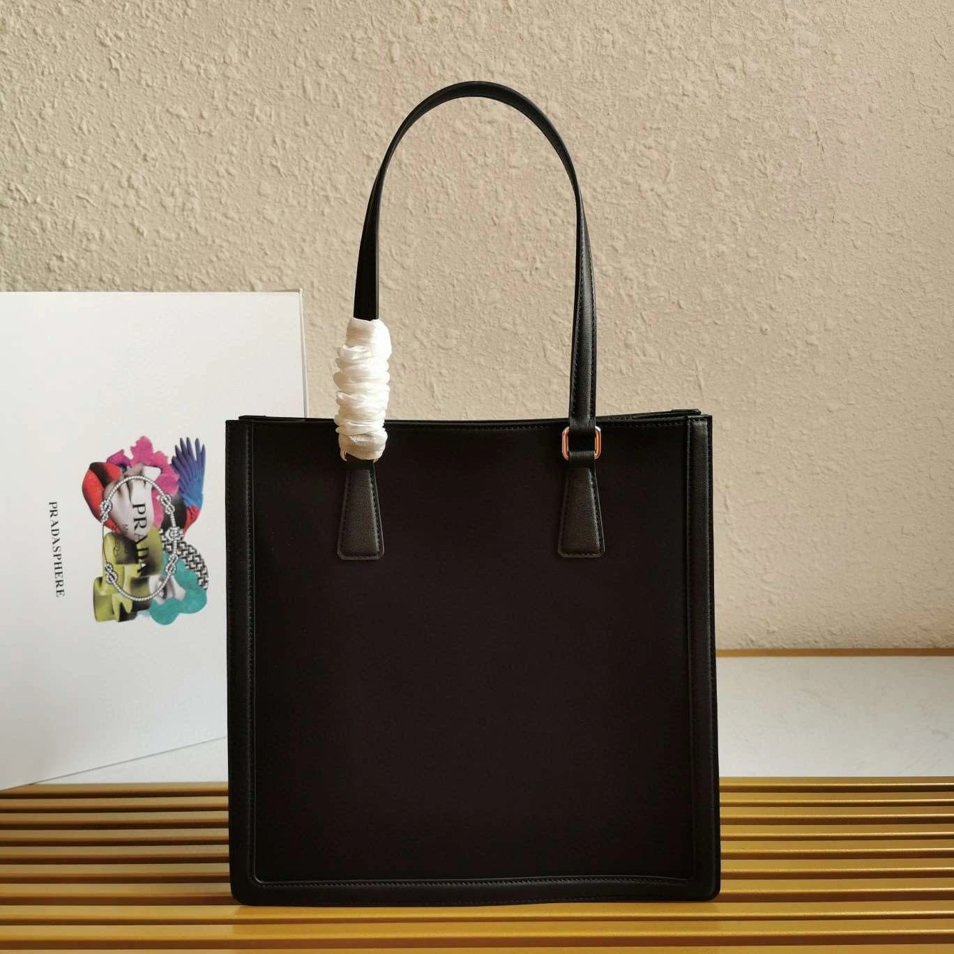 *MOMO--- 1BG363 item : A-B271H2480A