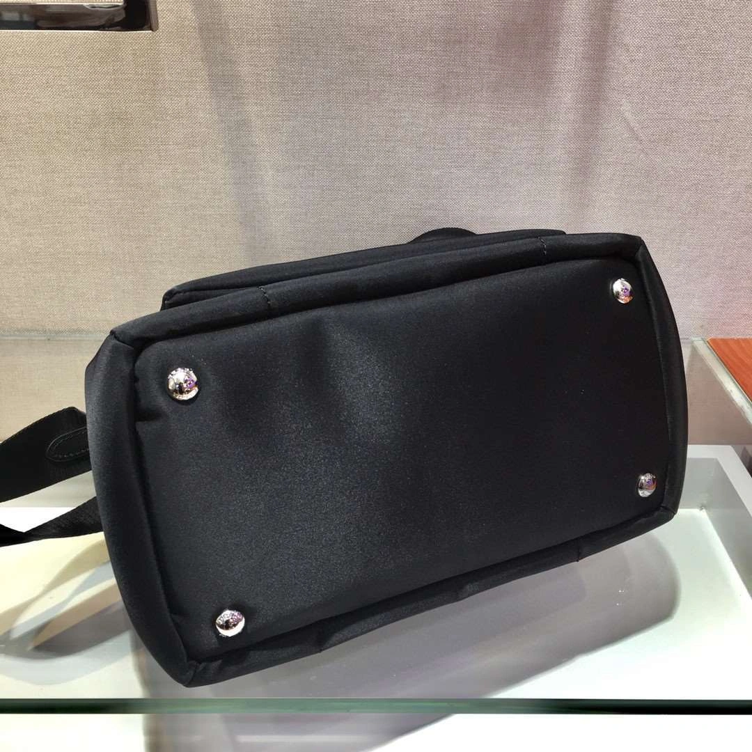 *MOMO--- 1BG364 item : A-B00H3061A