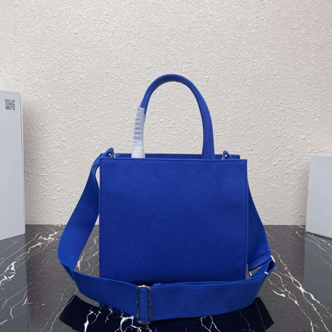 *MOMO--- 1BG382 item : A-B00H3053A