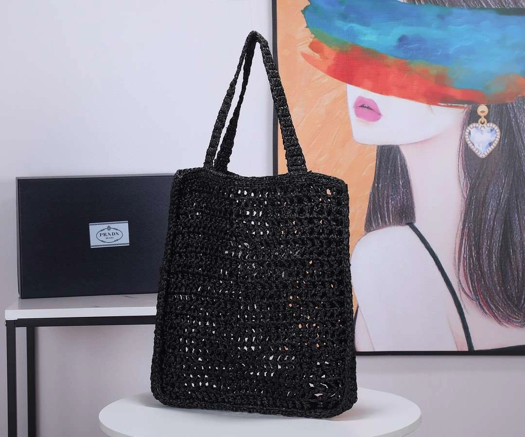 *MOMO--- 1BG393 item : A-B00H2811A