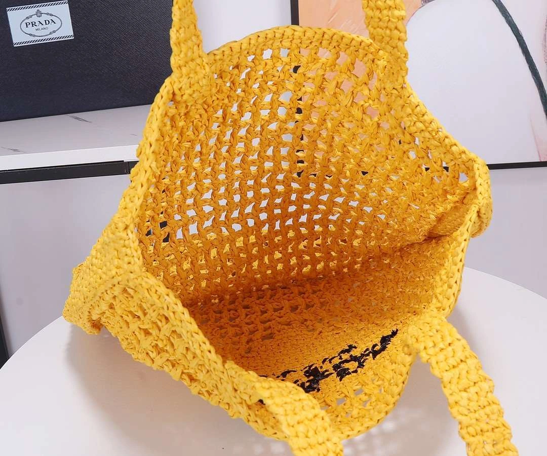 *MOMO--- 1BG393 item : A-B00H2812A