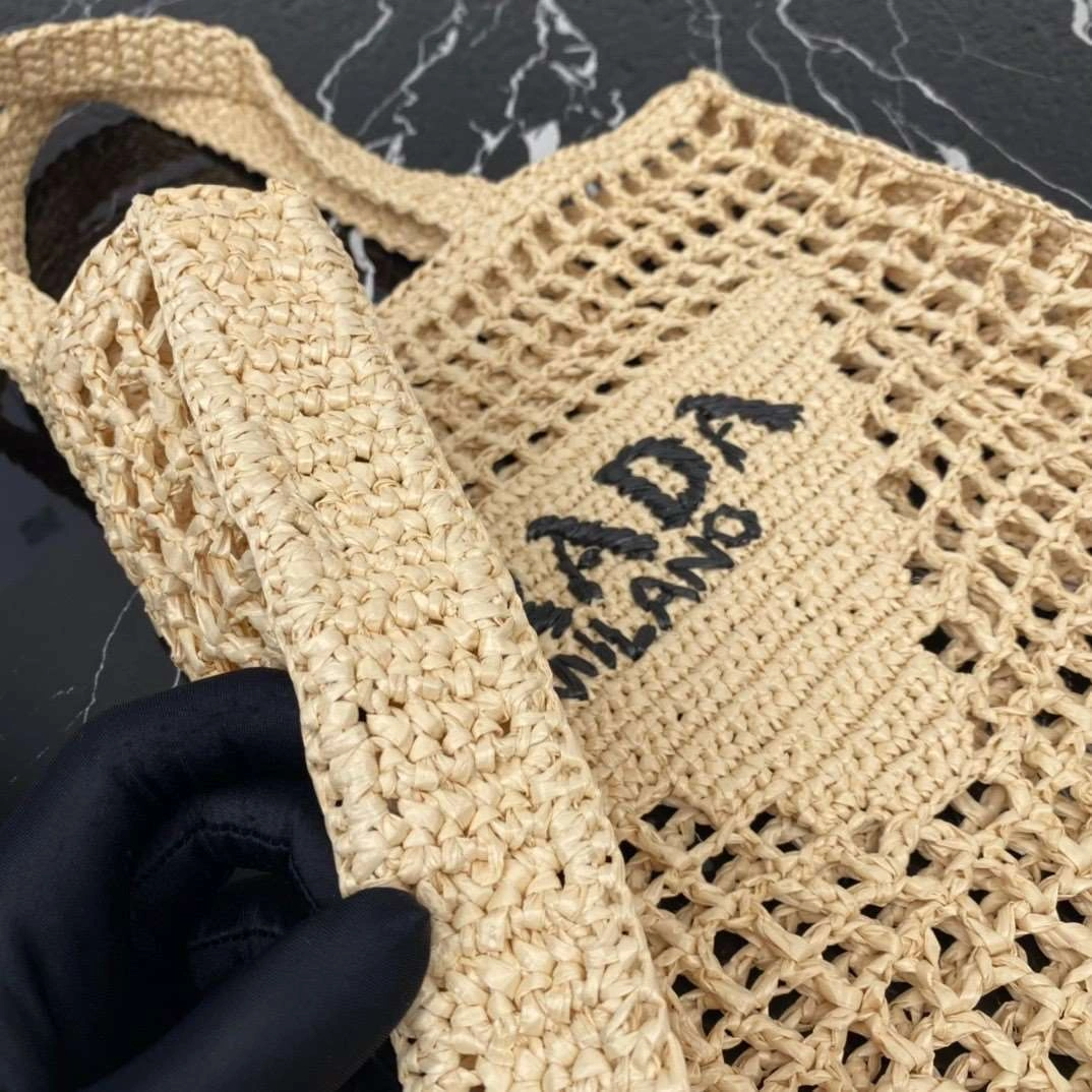 *MOMO--- 1BG393 item : A-B063H2806A