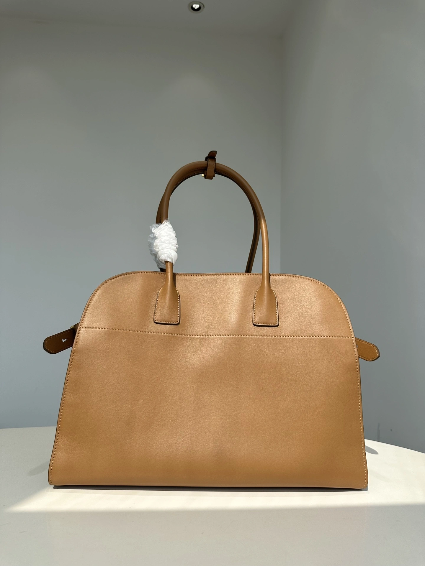 MOMO--- 1BG508_2CYS_F03BH Calfskin item:D-B432D0675