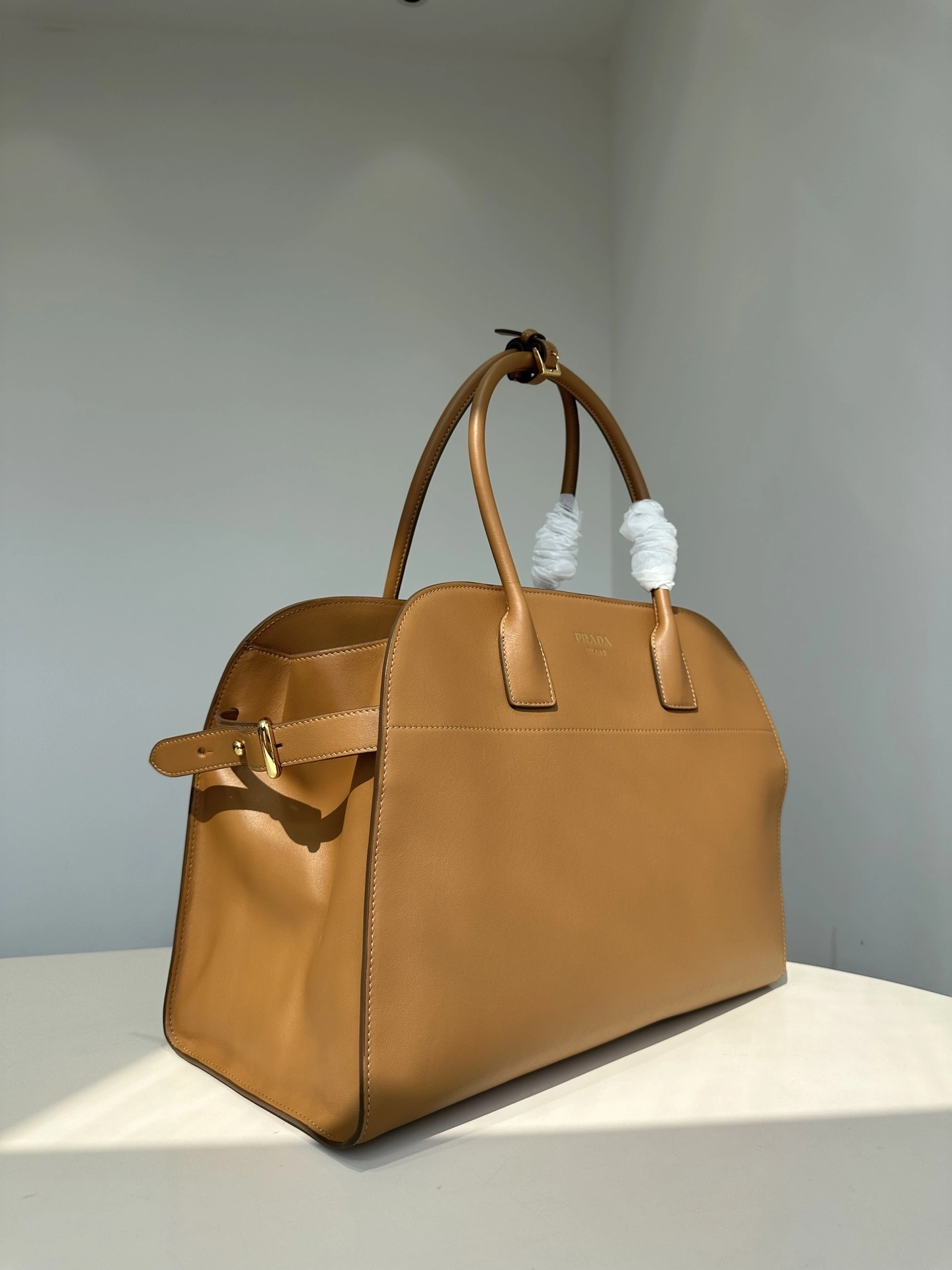 MOMO--- 1BG508_2CYS_F03BH Calfskin item:D-B432D0675