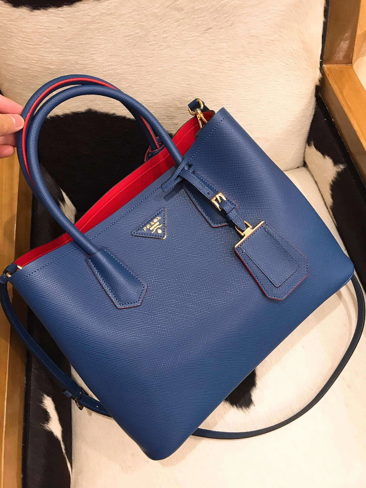 *MOMO--- 1BG775 cowhide item : A-B00H2732A