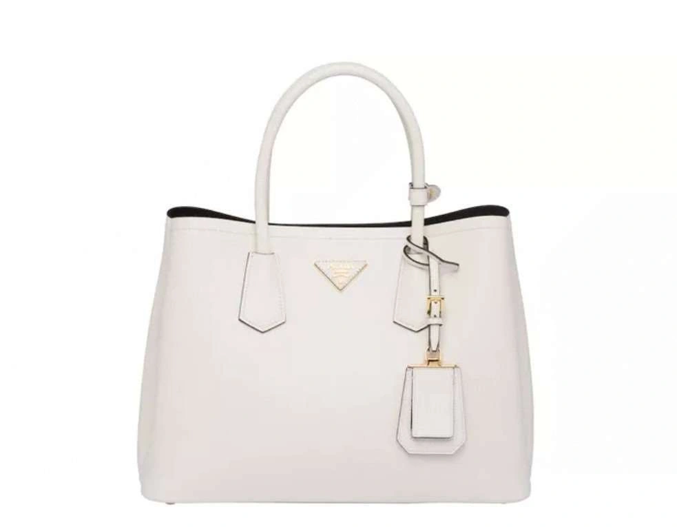 *MOMO--- 1BG775 cowhide item : A-B00H2734A