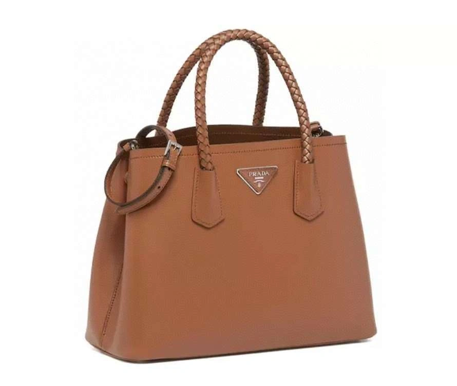 *MOMO--- 1BG775 sheephide item : A-B177H2617A