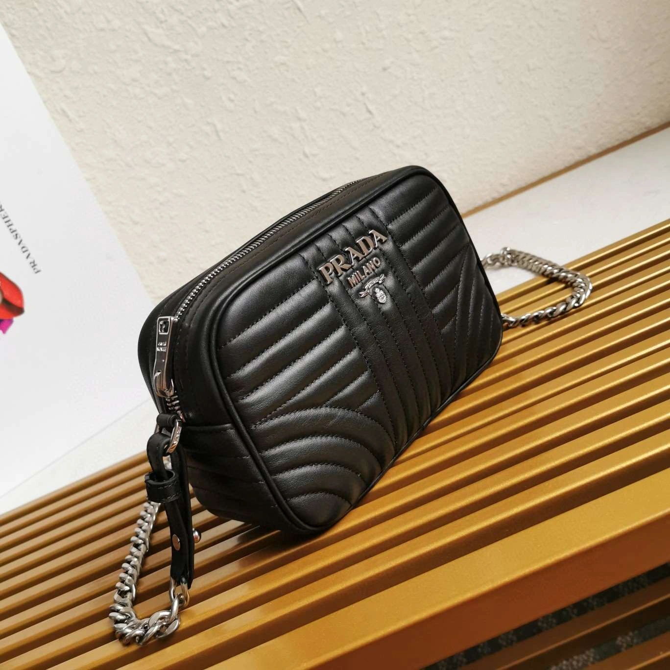 *MOMO--- 1BH083 item : A-B177H2615A
