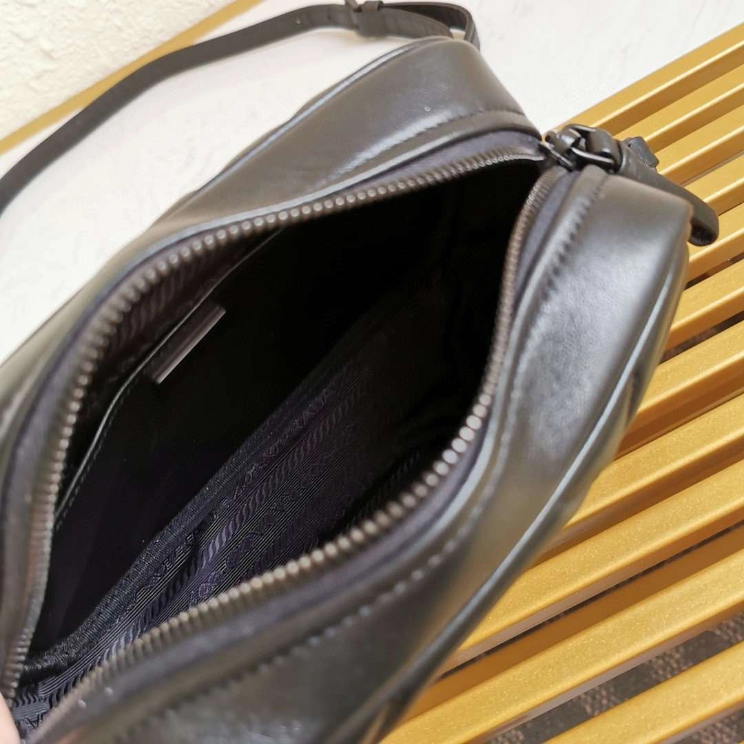 *MOMO--- 1BH141 sheephide item : A-B063H2460A