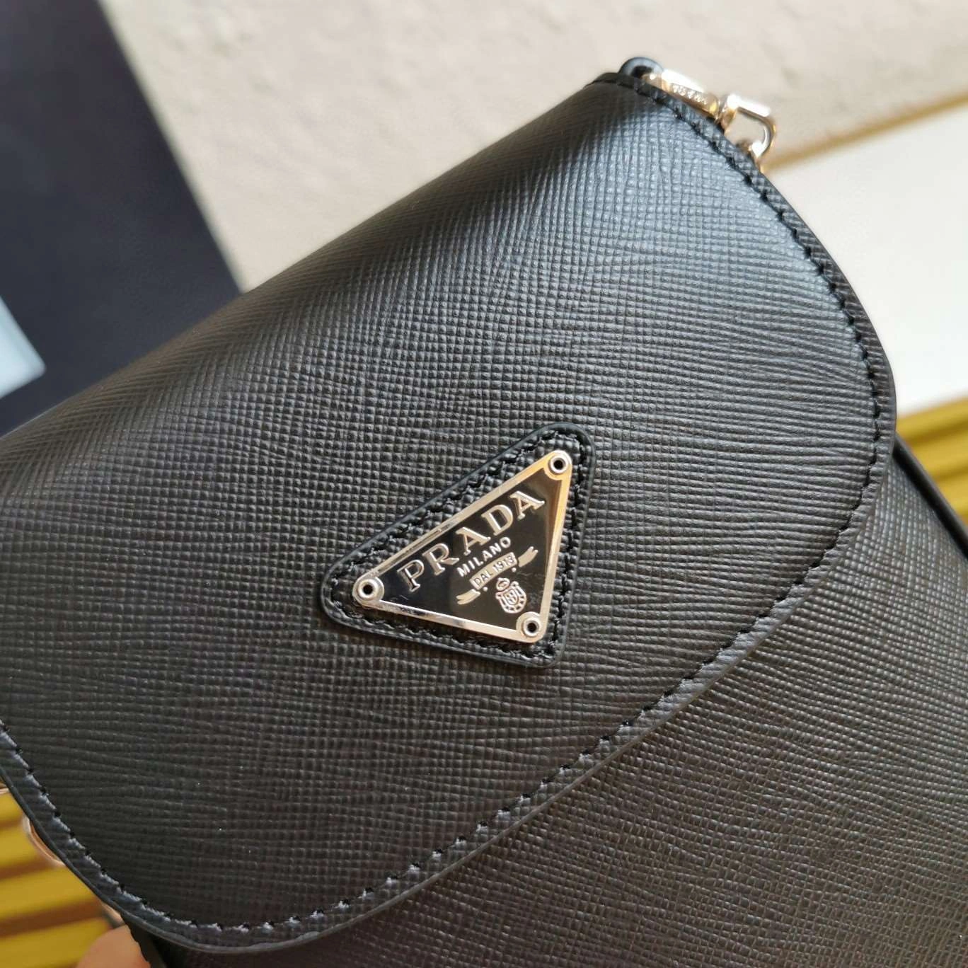 *MOMO--- 1BH185 item : A-B063H3034A