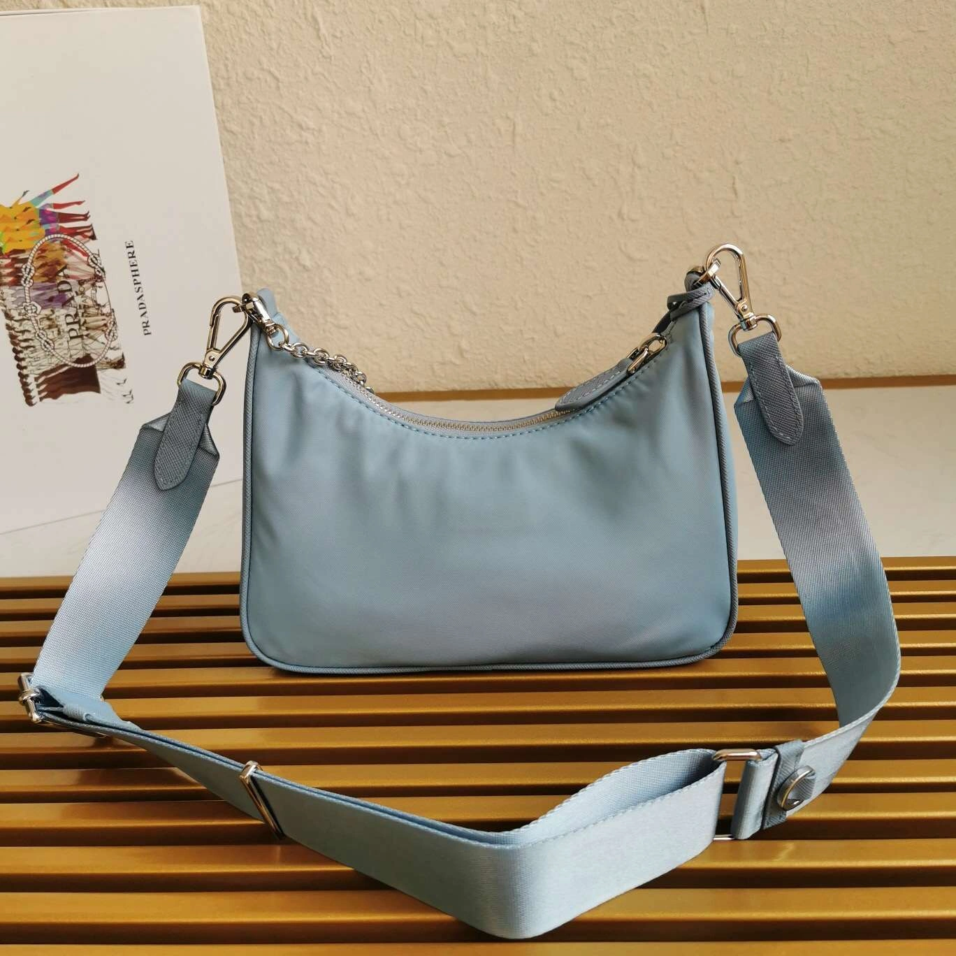 *MOMO--- 1BH204 item : 271B45C2301-5