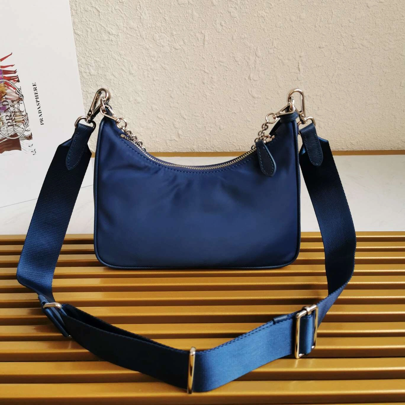 *MOMO--- 1BH204 item : 271B45C2301-5