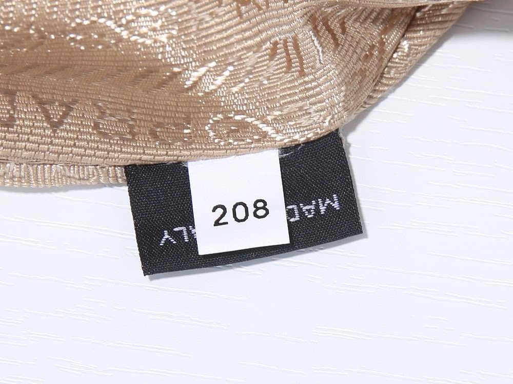 *MOMO--- 1BH204 item : A-B00H2437A