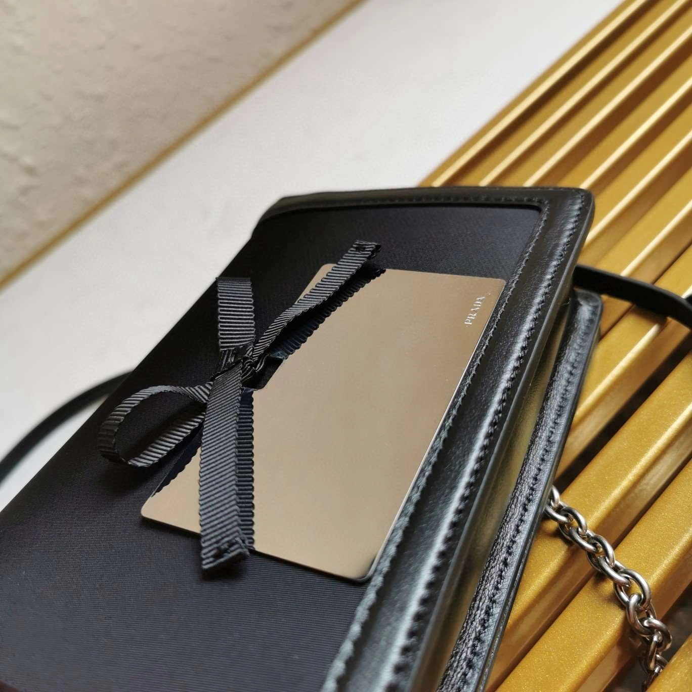 *MOMO--- 1BP019 Calfskin item : A-B271H2478A