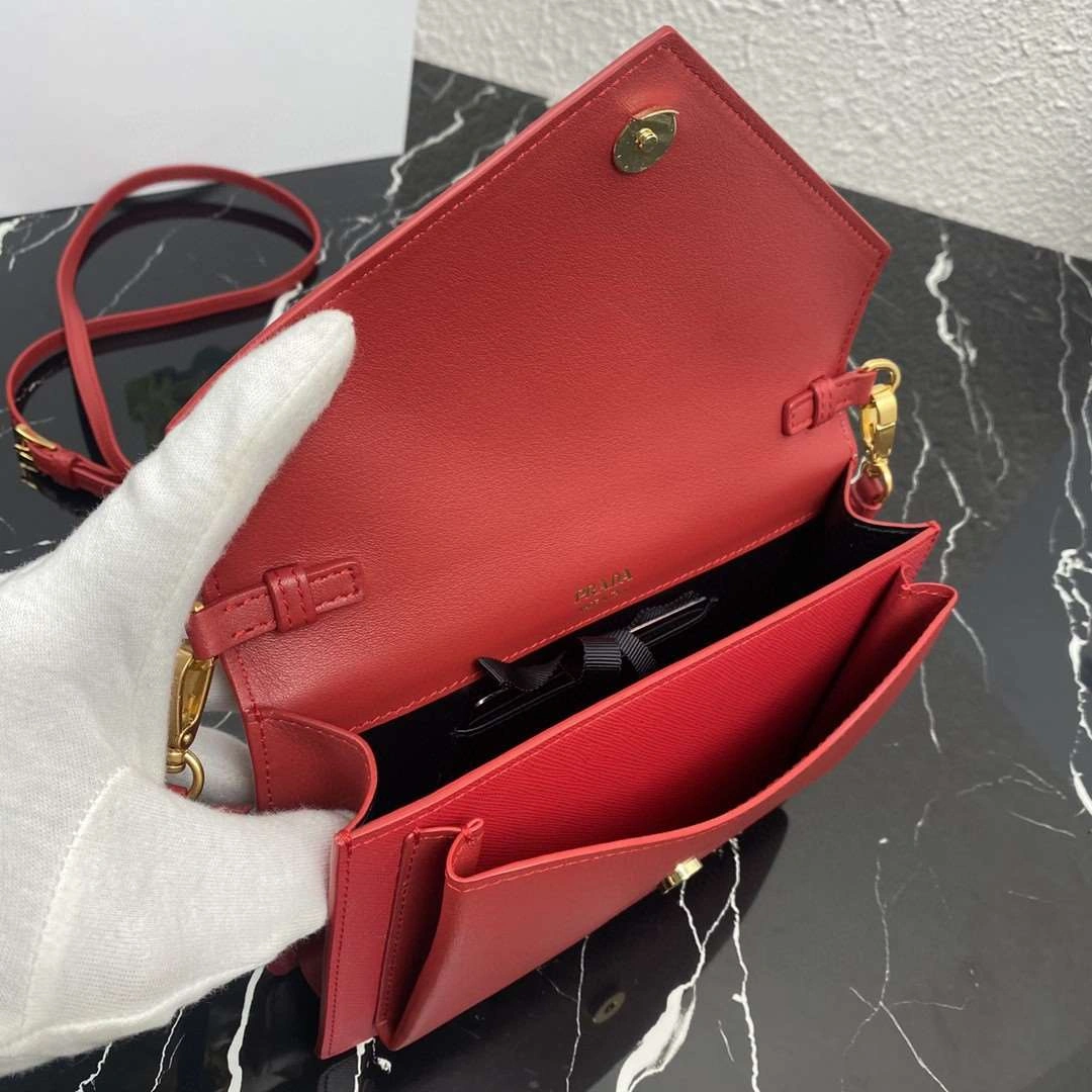 *MOMO--- 1BP020 item : A-B063H3038A