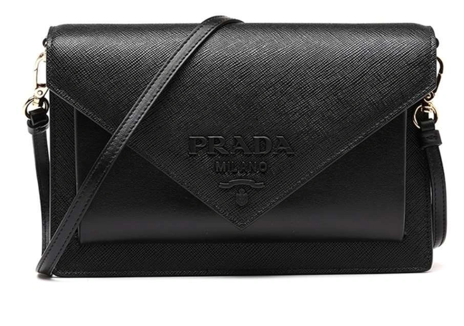 *MOMO--- 1BP020 sheephide item : A-B063H3022A
