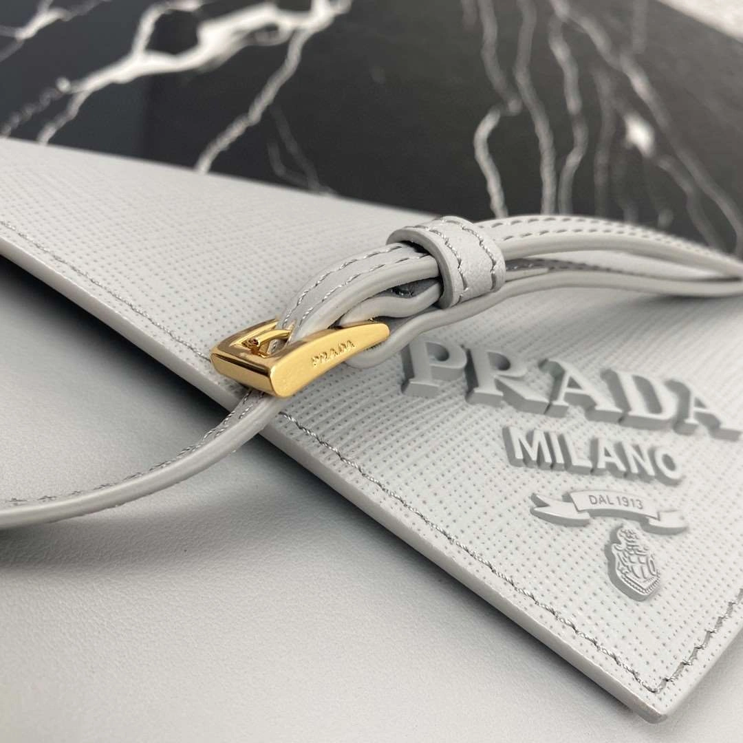 *MOMO--- 1BP020 sheephide item : A-B063H3023A
