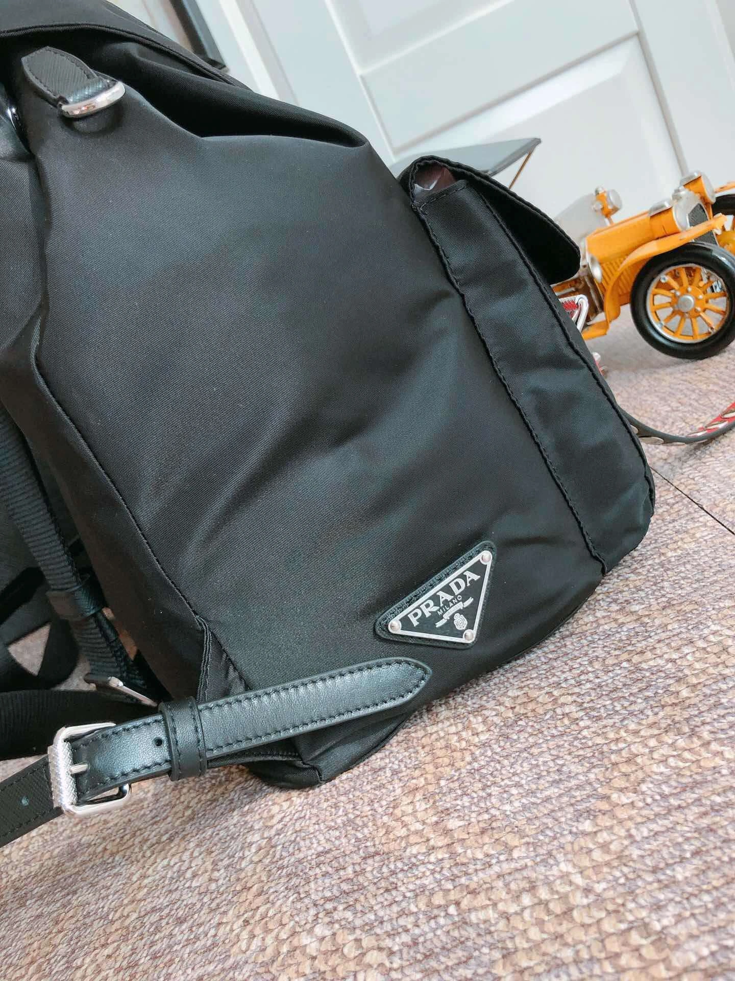 *MOMO--- 1BZ811 cowhide item : A-B164H2426A