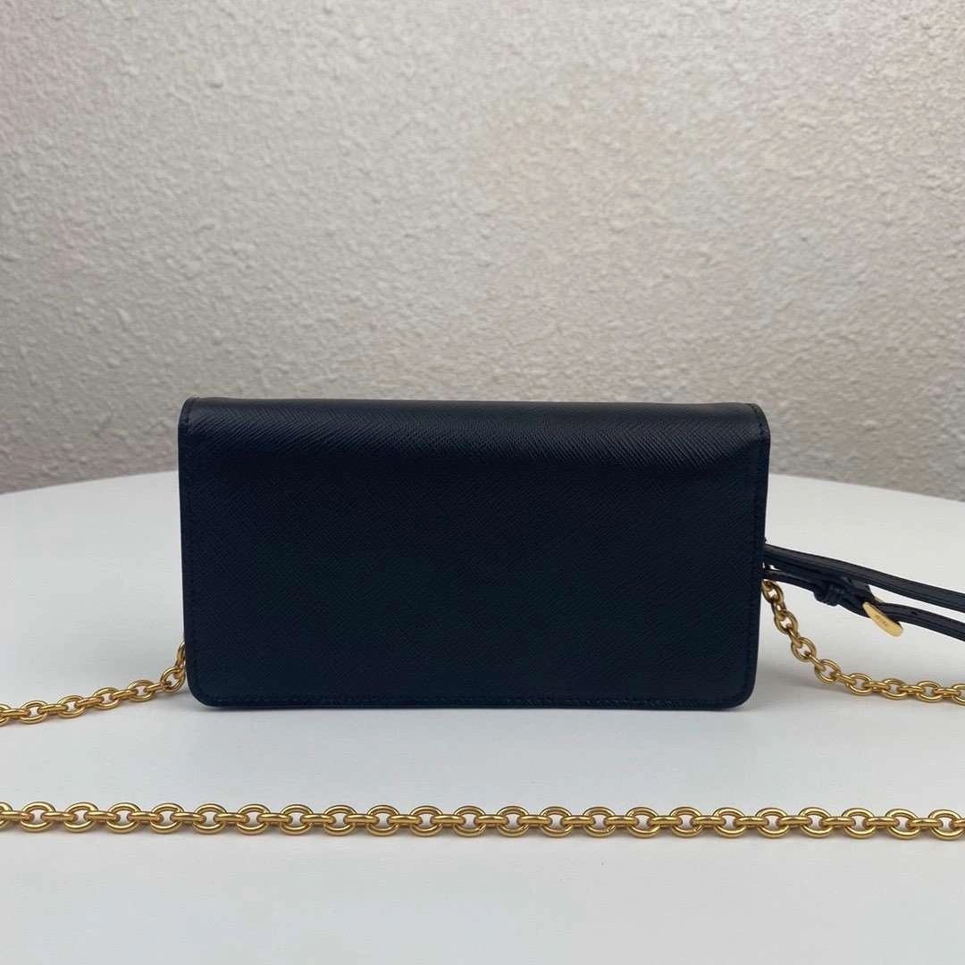 MOMO--- 1DH029 cowhide item : A-B063H2571A