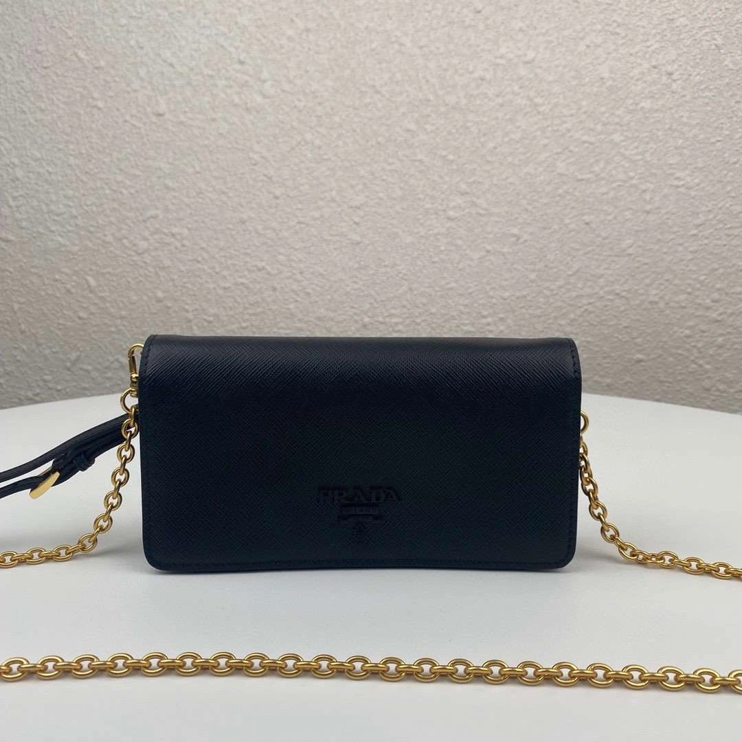 *MOMO--- 1DH029 cowhide item : A-B063H2572A
