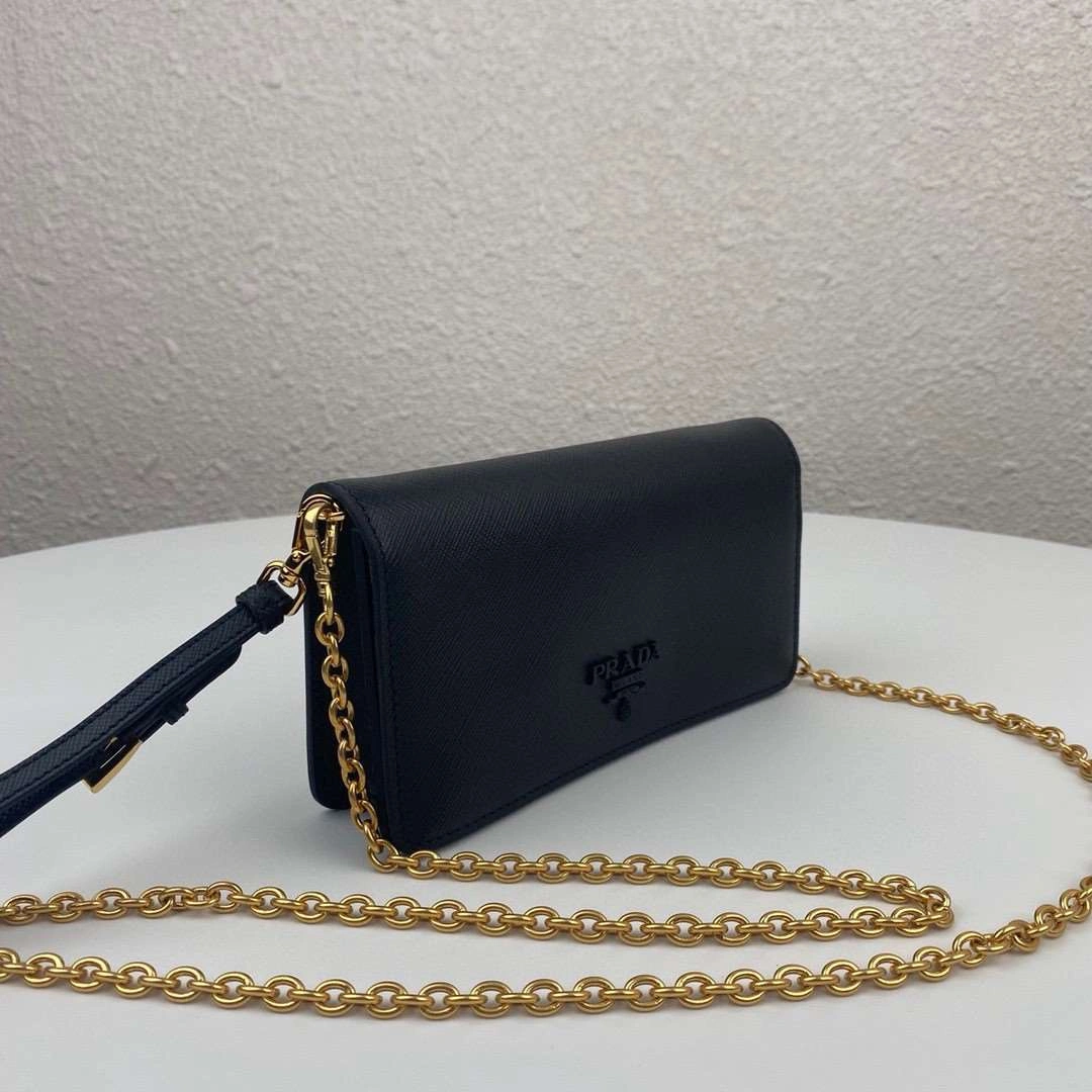 *MOMO--- 1DH029 cowhide item : A-B063H2572A