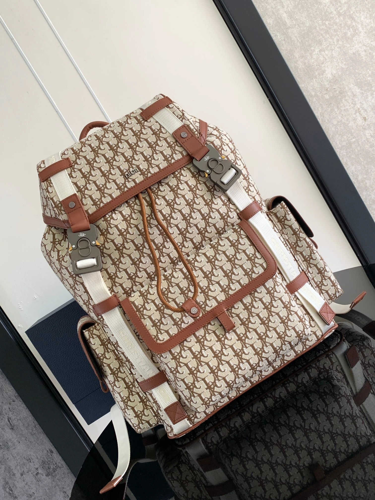 MOMO--- 1ESBA163JOD-H24E cowhide item:D-B109D0630
