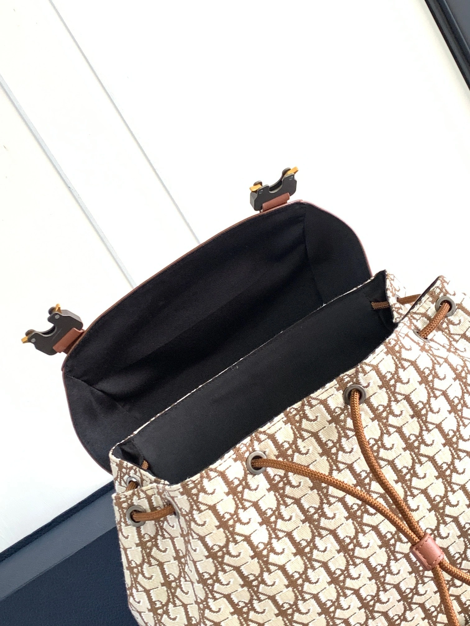 MOMO--- 1ESBA163JOD-H24E cowhide item:D-B109D0630
