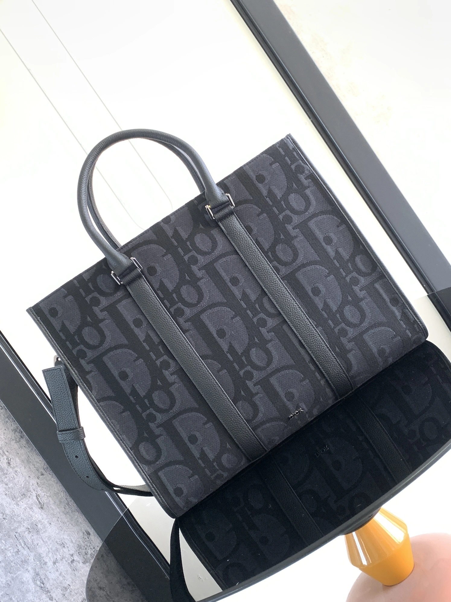 MOMO--- 1ESSH232YXL-H03E East-West item:D-B109D0616