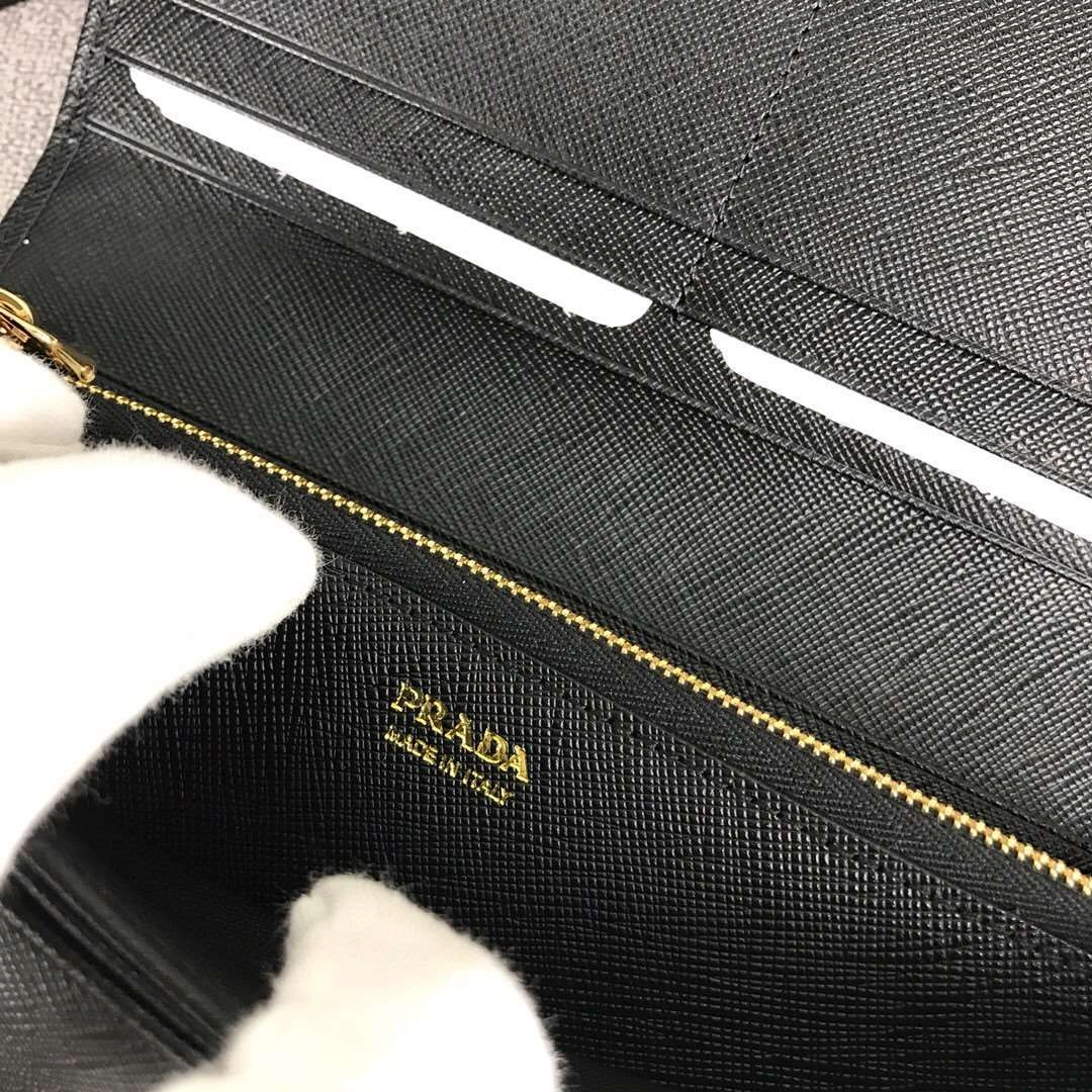 *MOMO--- 1MH132 cowhide item : A-B00H2574A