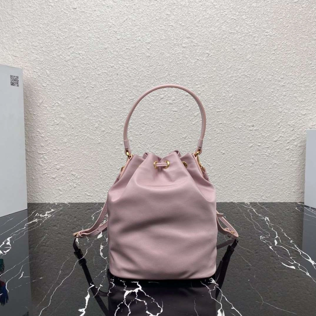 *MOMO--- 1N1864 item : A-B00H2835A