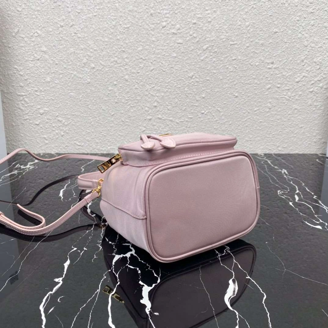 *MOMO--- 1N1864 item : A-B00H2835A