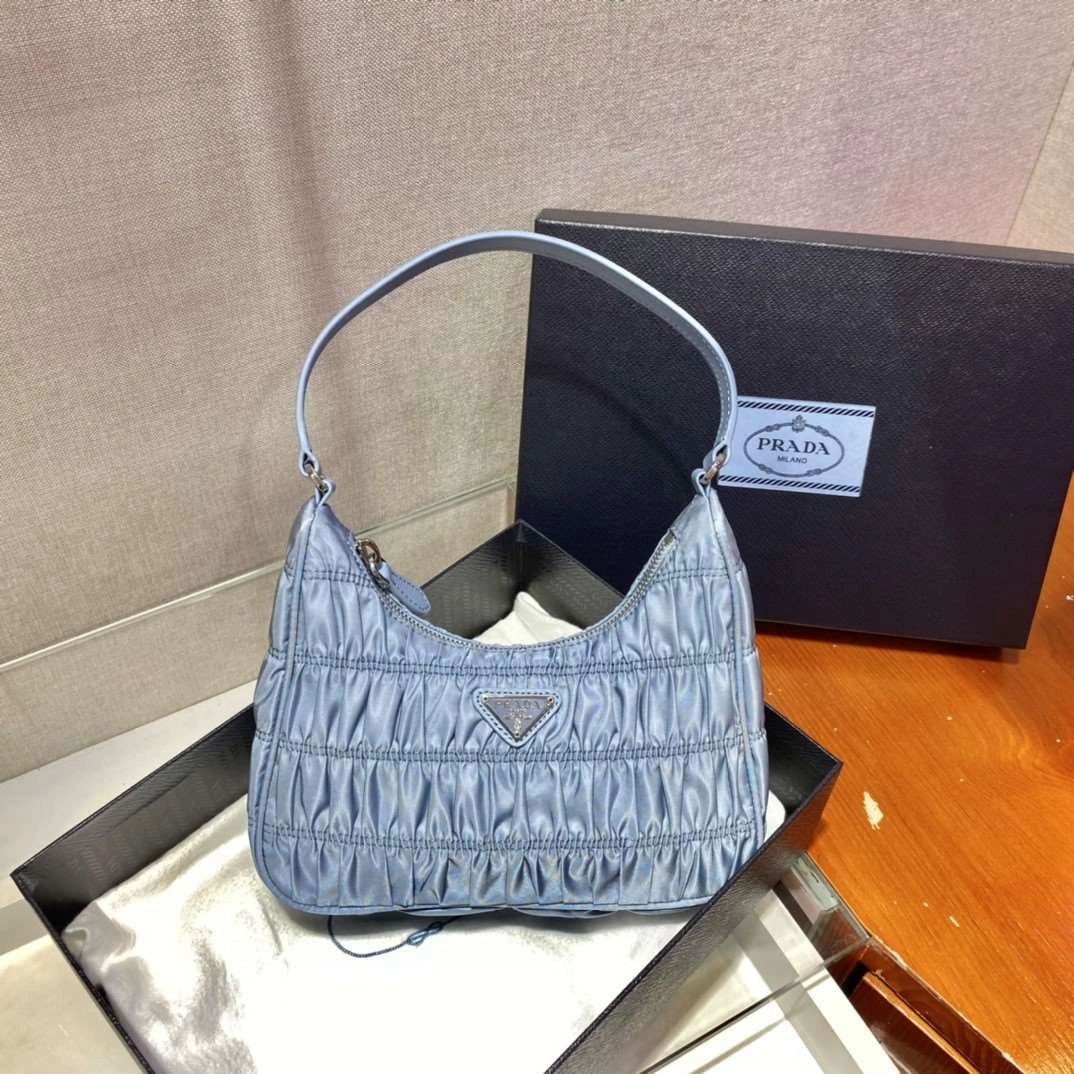 *MOMO--- 1NE204 item : A-B00H2434A