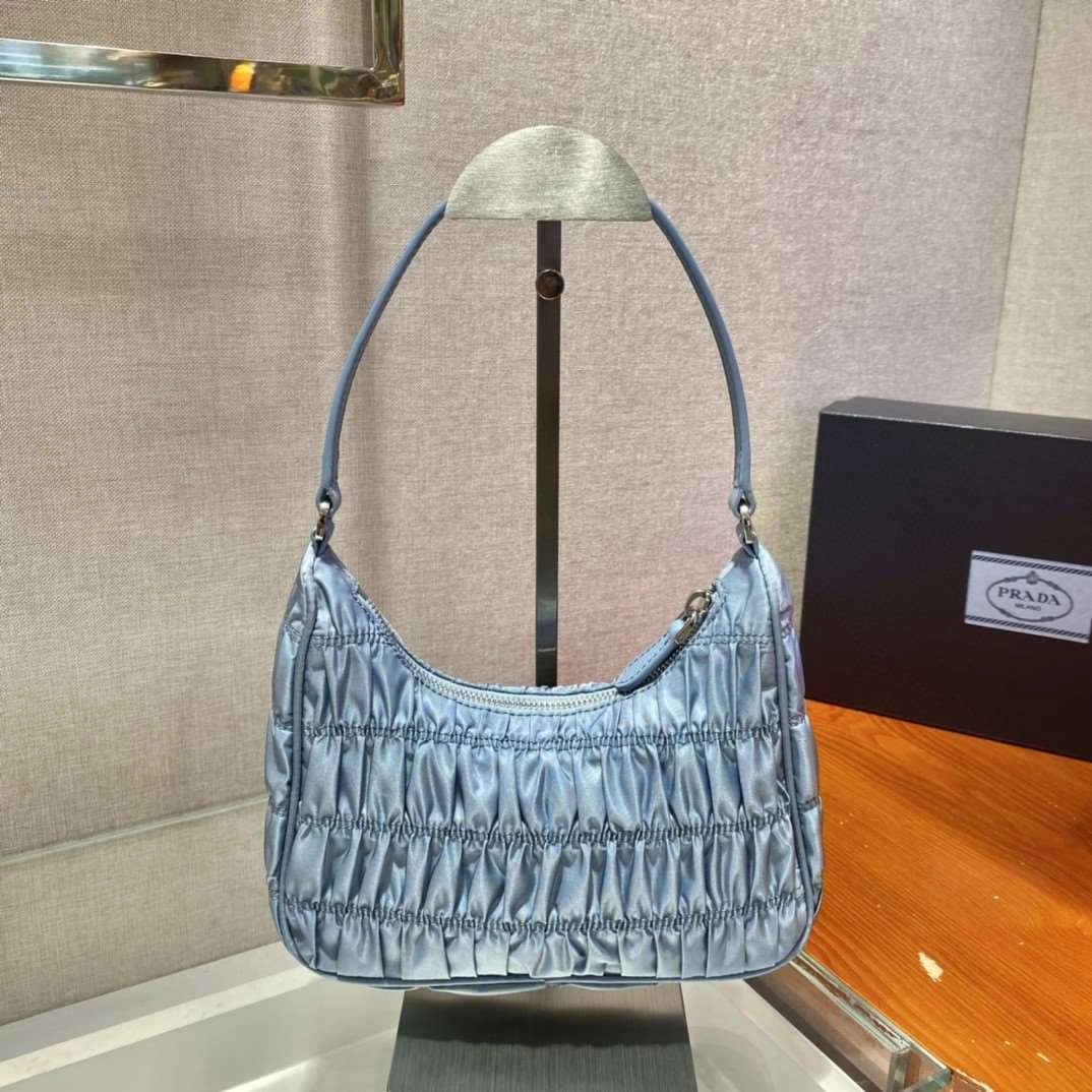 *MOMO--- 1NE204 item : A-B00H2434A