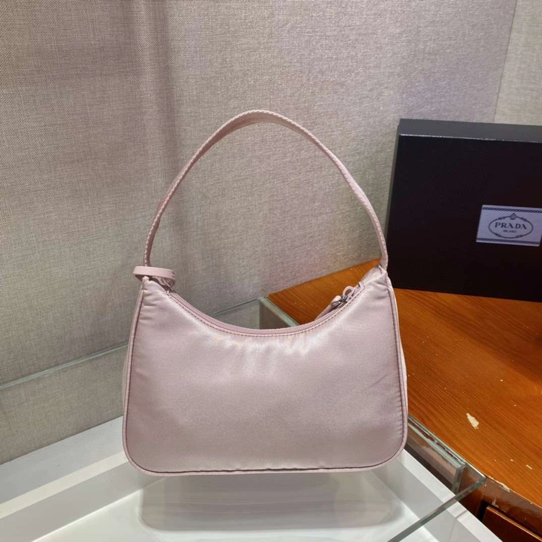 *MOMO--- 1NE515 item : A-B00H2709A