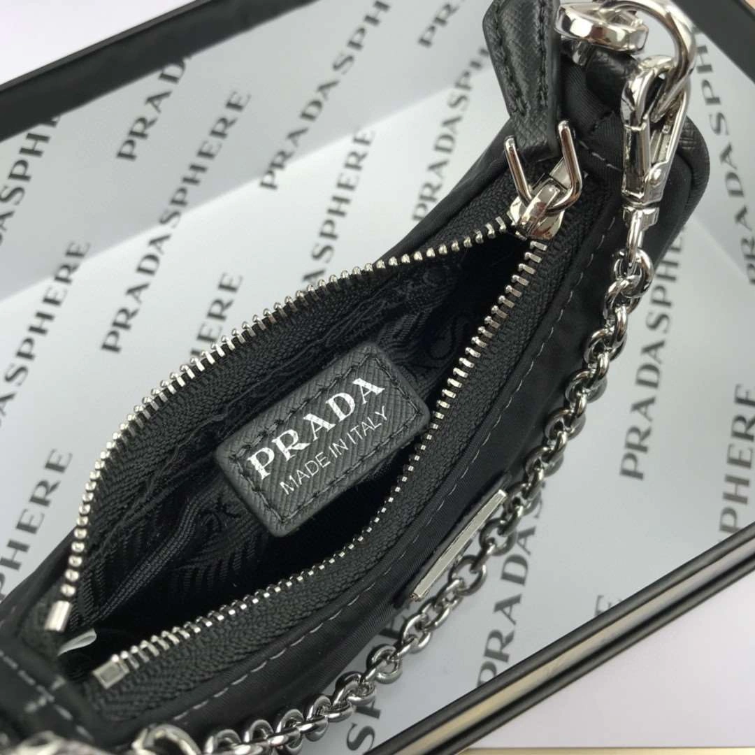 *MOMO--- 1TT122 item : A-B118H2624A